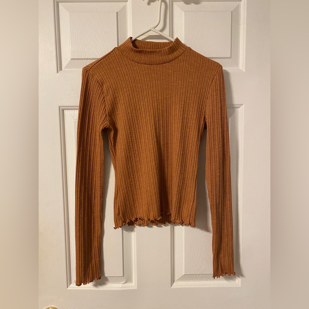 Lettuce Trim Long Sleeve Turtle Neck